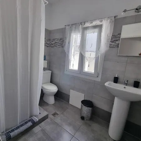 Cycladic House For 4 People